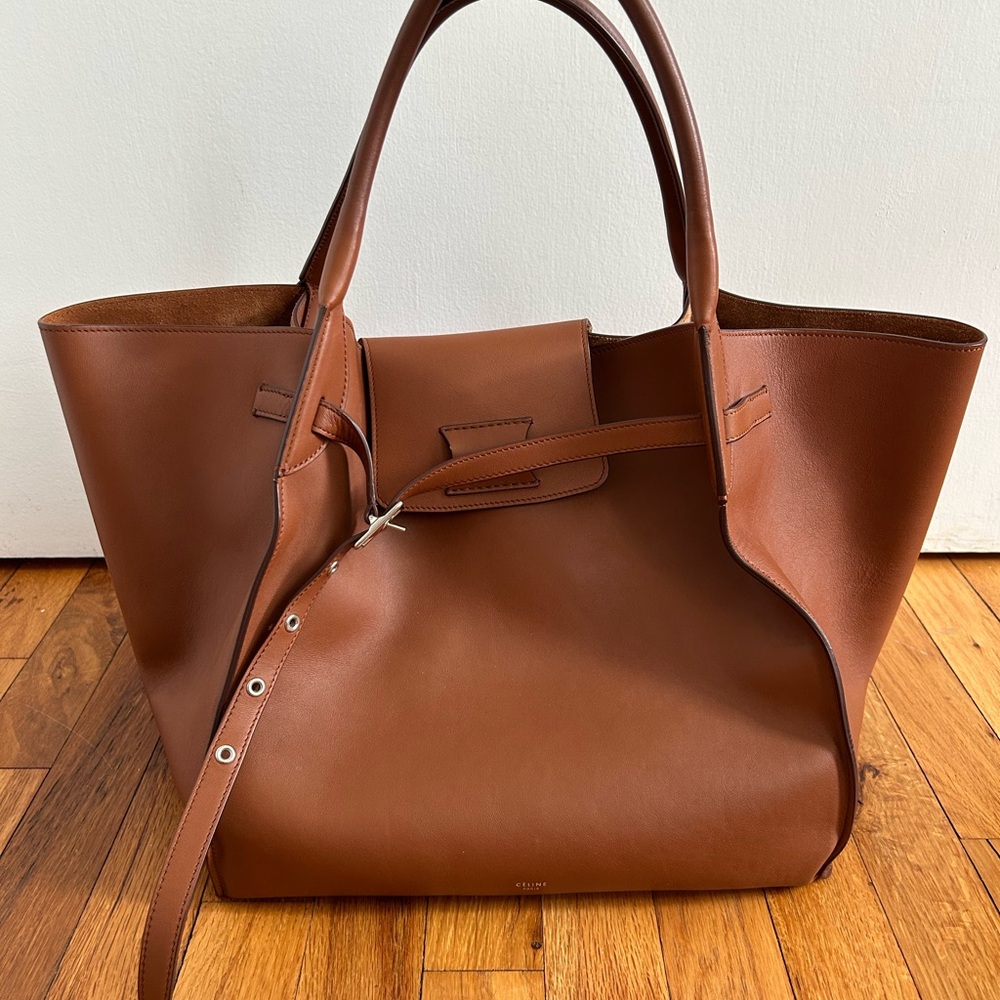CELINE Big Bag Medium in Tan Smooth Leather